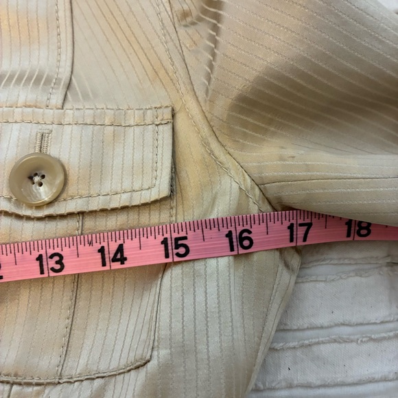 Banana Republic cotton/silk blend Gold Women's Jacket. Gorgeous! Size 2P - Picture 14 of 16